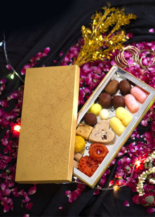 Golden Design For Packing Sweet Box