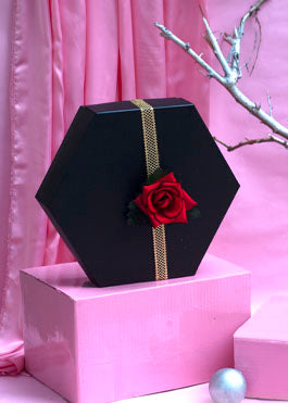 Black Morocco Hexagon Plain Design Box For Packing Flower with Ribbon Boxes