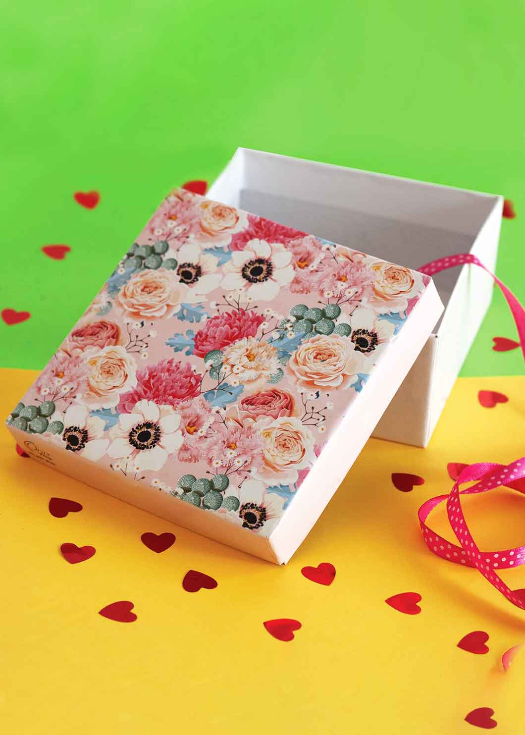 Pink Flower Design Box for Packing