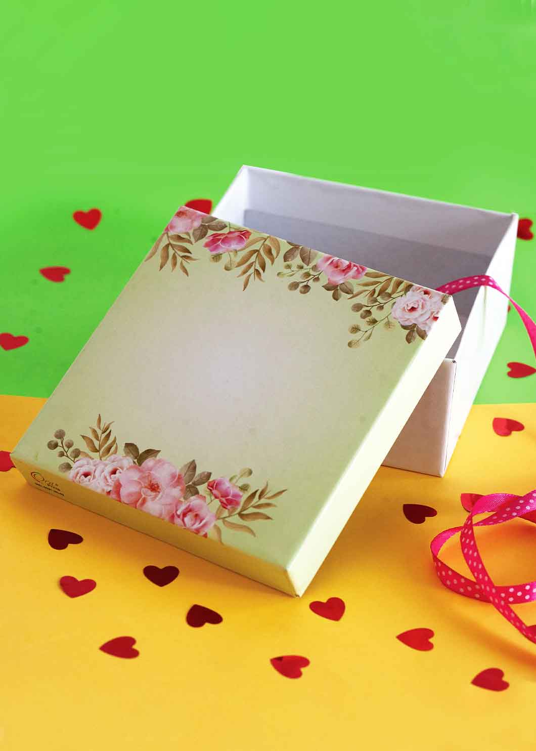 Green Color Floral Design Box for packing