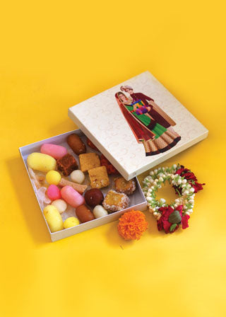 Bridegroom Design Box for Packing