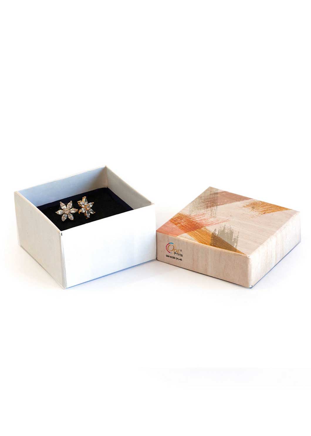 Off White Texture Design Box for Packing Gifts