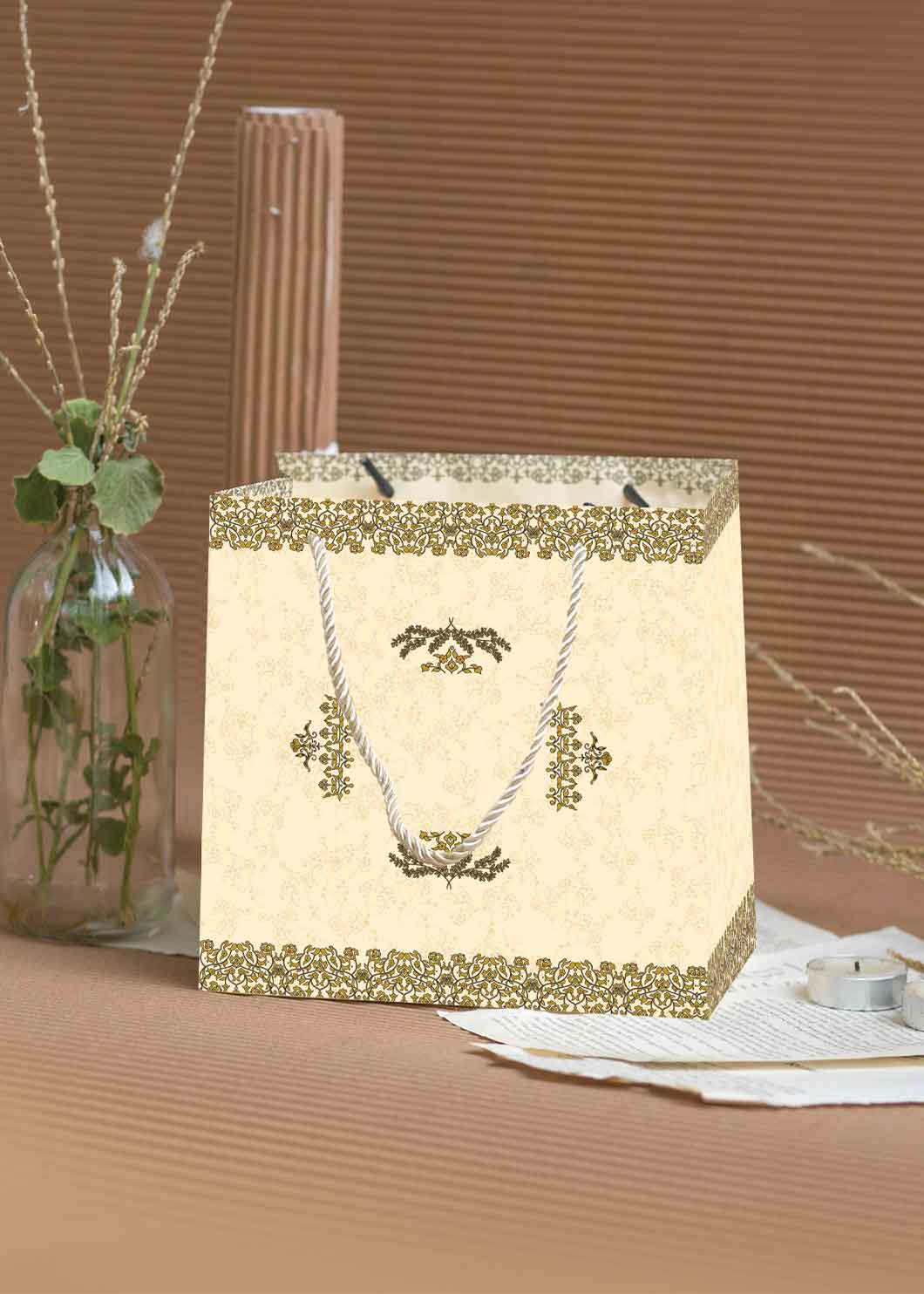 Luxury Gold Ornament Design Bag for Packing Paper Bags