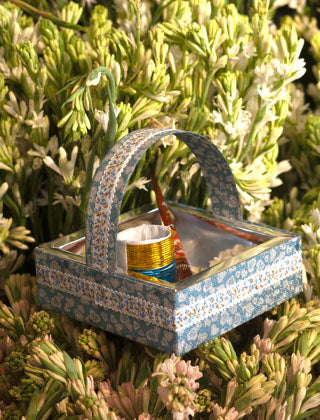 Ribbon Small Baskets Design for Packing Baskets